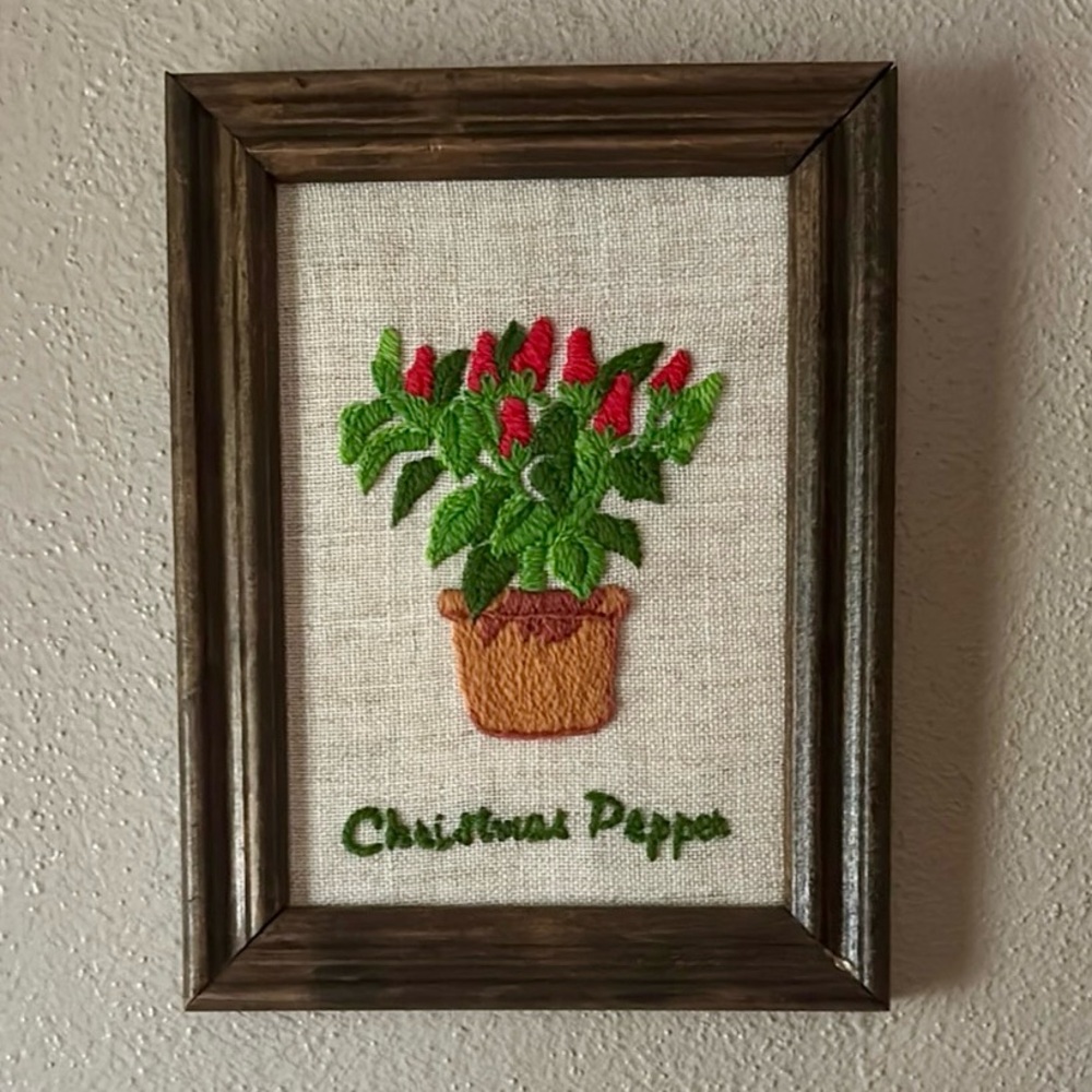 Vintage Embroidered Christmas Pepper